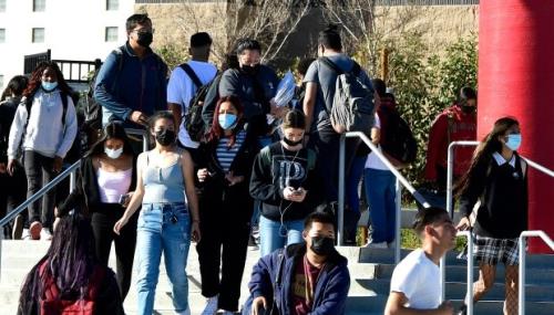 بازگشت دوران استفاده از ماسک در بعضی از دانشگاه های آمریکا