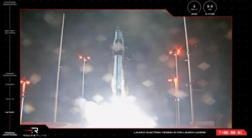 راکت لب از خاک آمریکا ماهواره به فضا فرستاد